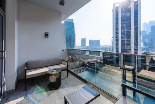 Modern Studio | Near Dubai Mall | MAG318 - image 6