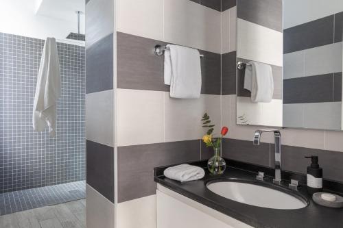 Now Apartments ApartHotel in the heart of Rome - image 11