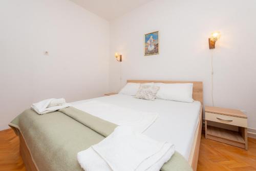 Two-Bedroom Apartment image 4