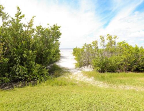 Estero Beach & Tennis 1204A 1 Bedroom Heated Pool Sleeps 4 Elevator - image 6