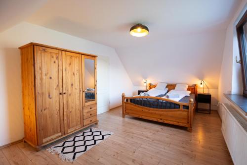 Ferienwohnung am See mit Balkon & Seeblick nahe Lubeck & Ostsee in Hamberge