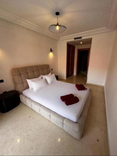 Charmant Appartement à Majorelle - image 5