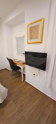 Studio apartment Josip, Split (photo 8)