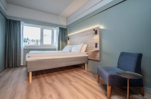 1 queen bed