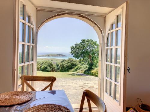 Villa Treberon - Vue mer exceptionnelle a Crozon in Crozon