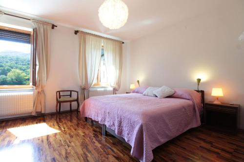 Apartment With Garden, Del Corlo Lake, Belluno in Cismon Del Grappa
