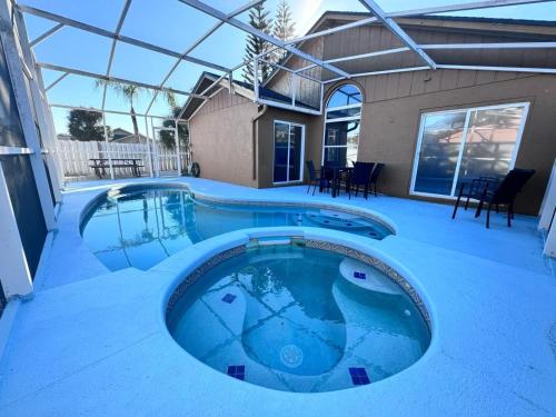 3Q/2B 15 min até a Disney, Piscina, Indian Wells
