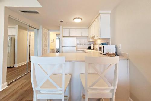 Daytona Beach Resort Unit #302 in Daytona Beach, USA