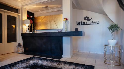 Leto Nuevo Hotel
