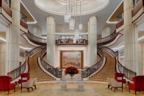 The St. Regis Abu Dhabi – khách sạn tại Abu Dhabi Corniche