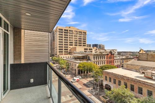 Littlefield Lofts, hosted by Placemakr - 주변 환경