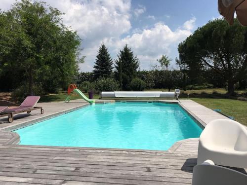 Dārzs, La Grangeneuve la petite maison in Montrond-les-Bains