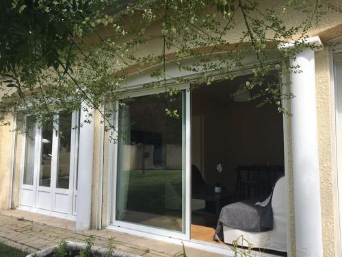 Iekārtas, La Grangeneuve la petite maison in Montrond-les-Bains