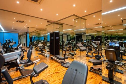 Romeo hotel - image 5