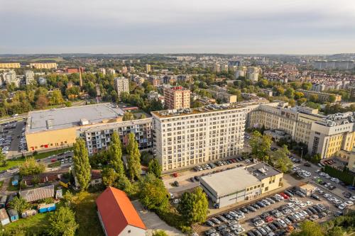 Kraków Cezar Apartment - 7th Floor, Balcony, AC - by Rentujemy