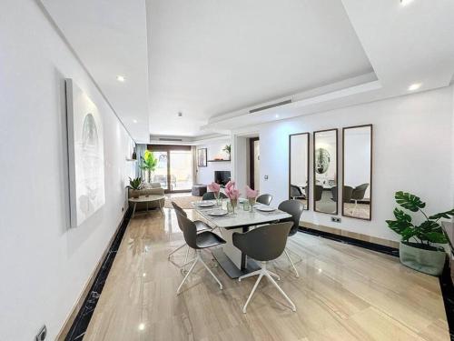 Apartamento de 3 dormitorios en Bahia de la Plata in Los Granados del Mar