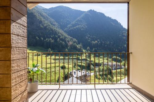 Vistas PRECIOSAS Al Valle De Arinsal - 6PAX- A Pie De Pistas & ESQUÍ - Free Parking (Vistas PRECIOSAS Al Valle De Arinsal - 6PAX- A Pie De Pistas & ESQUI - Free Parking l by BonesVacanc) in Arinsal