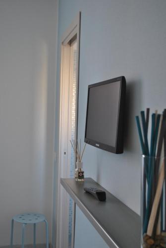 Granny's House Colosseum - image 11