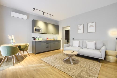 Dobo Homes - BQ38, Madrid