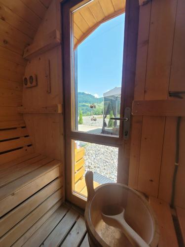 Sauna, Cazare Cabana Pensiuni Vatra Dornei Bucovina cu Ciubar in Ciocănești