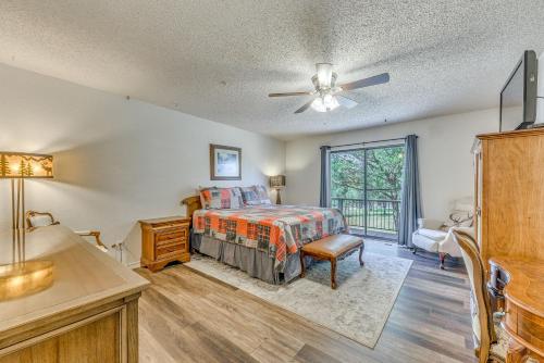 Above it All Ruidoso Home with Mtn Views and Hot Tub - image 5