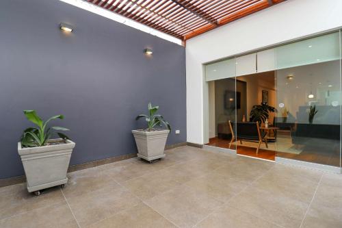 w* Elegant 2BR w Spacious Terrace in Miraflores
