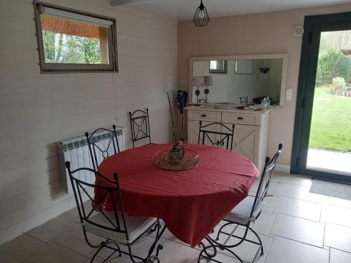 Cottage du Becquet in Saint Simeon