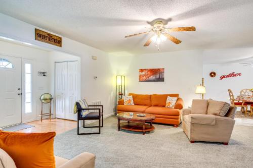 Chapin Home Near Boat Launch and Lake Murray! in Lake Murray Shores, USA
