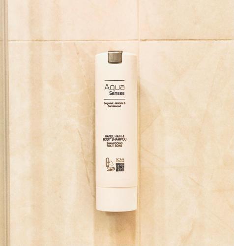 INNA LUXE Fancy & Cozy Near the Fortress - image 10