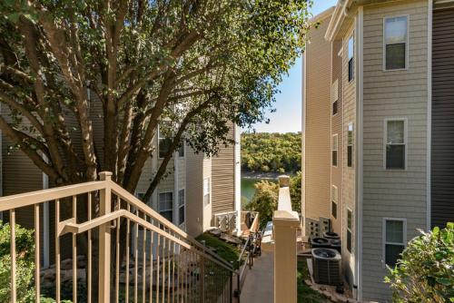 Lake Dream Full Remodel 2BR.2BA Lake Front Lake View in Kimberling City, USA