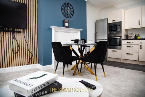 The Staverton Suite, London, Londyn
