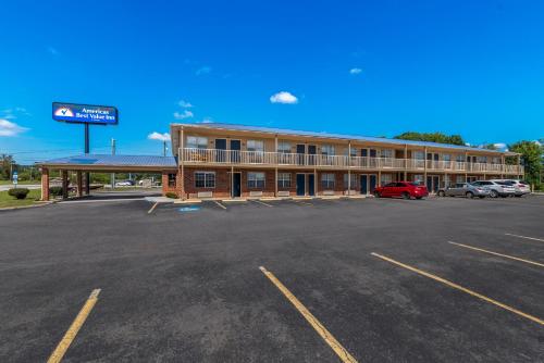 America's Best Value Inn-Athens - image 2