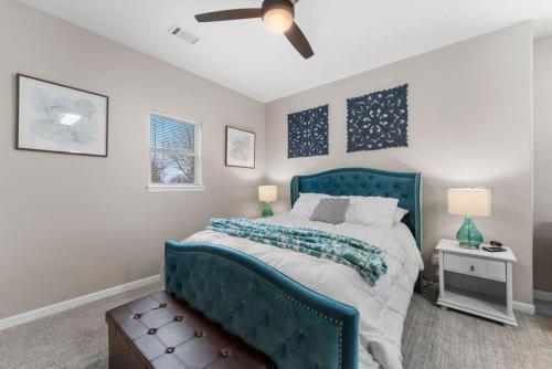 Dream Retreat 5 mn to SDC 2BR 2.5 BA Stonebridge - image 8