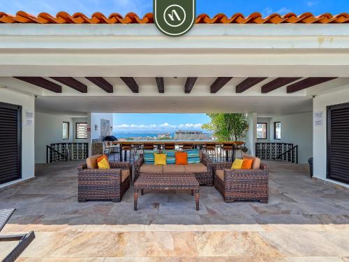 Luxury 2BR Condo in Romatic Zone - Rooftop Pool in Puerto Vallarta, Mexico