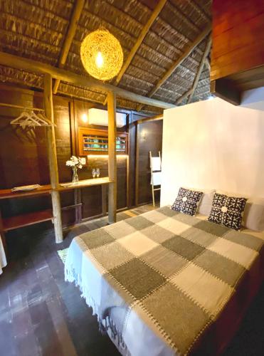 Double Room with Park View image 4