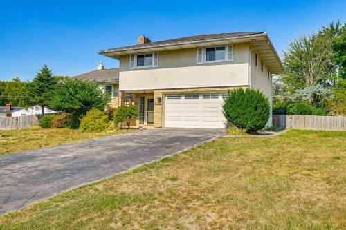 Family Home with Yard 12 Mi to Dtwn Columbus! in Columbus, USA