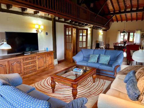 共用Lounge/電視區, Kanala, estupendas vistas al Urdaibai in 高特希茲德阿爾特亞加