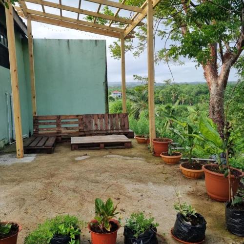 Hilltop Cabin in Black Bay Laborie near สนามบินนานาชาติเฮวานอรา
