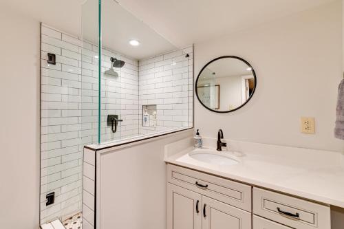 Red River Gorge Cabin Hike and Relax! Red River Gorge Cabin Hike and Relax!