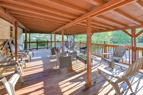 Red River Gorge Cabin Hike and Relax! Red River Gorge Cabin Hike and Relax!