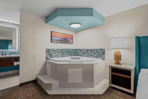 Best Western Seaway Inn