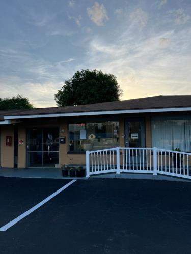 Budget Inn in Eustis (FL)