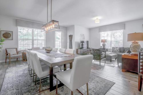 Stunning Vista Cay Lakeview Paradise Next to Pool Near theme Parks and walk to the Convention Center in Orlando, USA