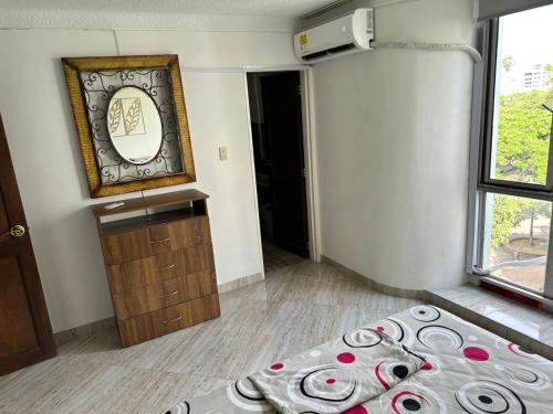 Apartment 602 image 4
