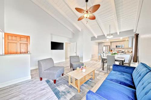 Balboa Peninsula Hidden Gem with Private Balcony & Stunning Views in Newport Beach, USA