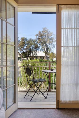 Erkély/terasz, SureStay by Best Western New Inn Richmond in Richmond (New South Wales)