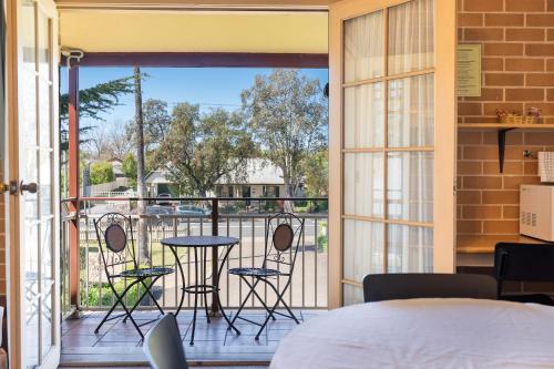 . SureStay Hotel by Best Western, New Inn Richmond