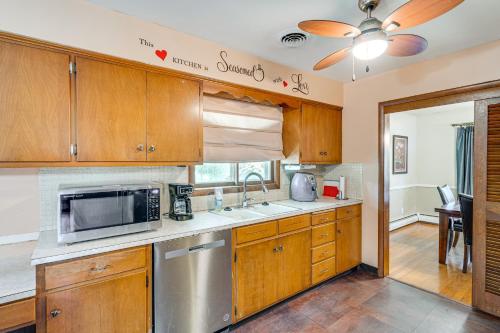 4 Mi to Downtown Rockford - Spacious Home! in Rockford, USA