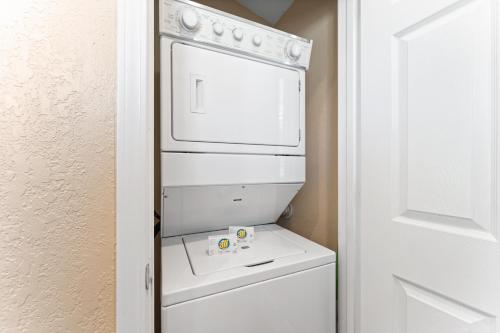 Restful Haven condo - main image