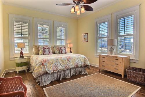 Summer House 181 SE in Port Aransas, USA
